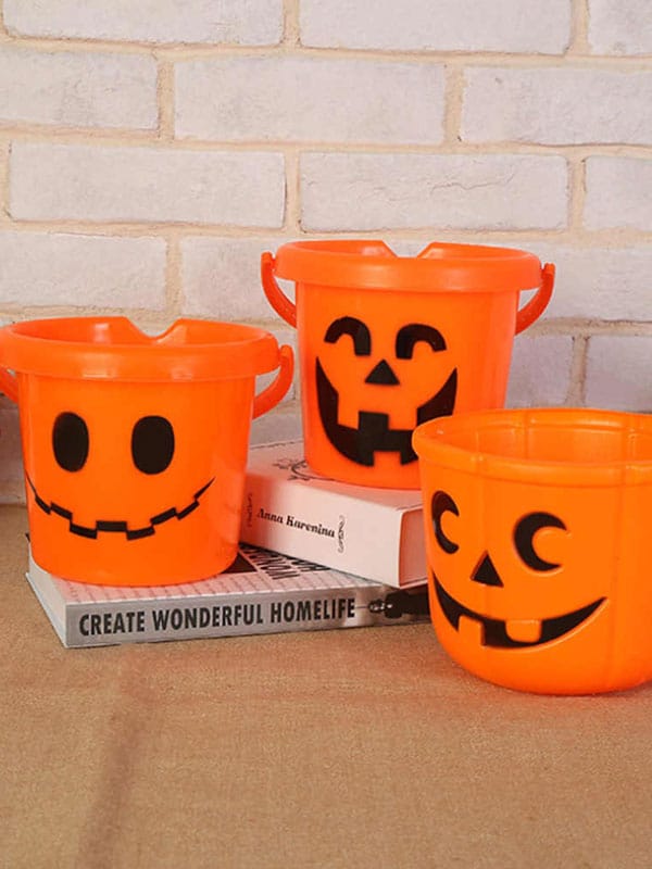 Halloween Pumpkin Face Plastic Bucket